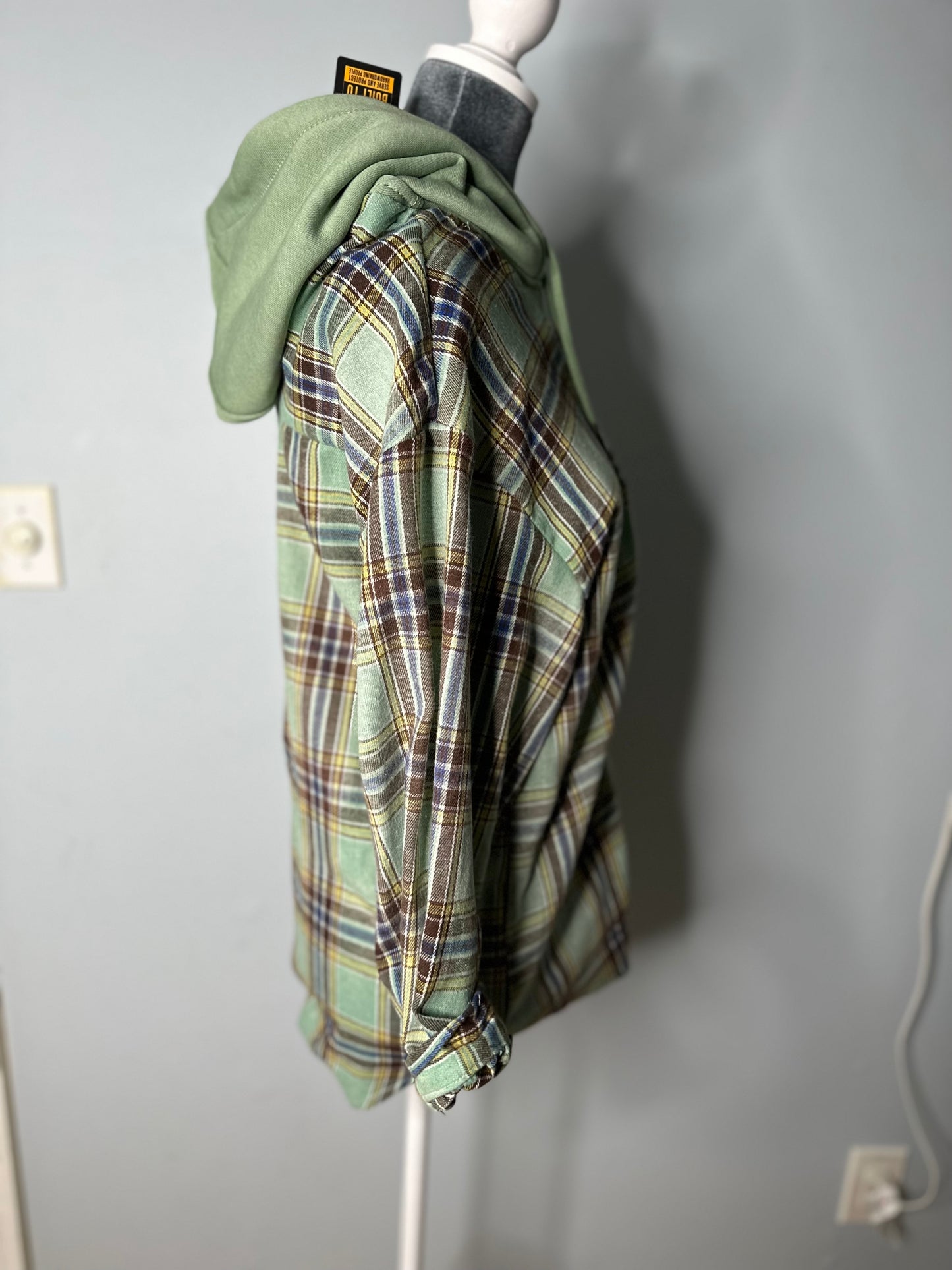Carhartt hoodie x vintage flannel